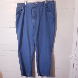 Straight Leg 5-pocket Jeans      0024